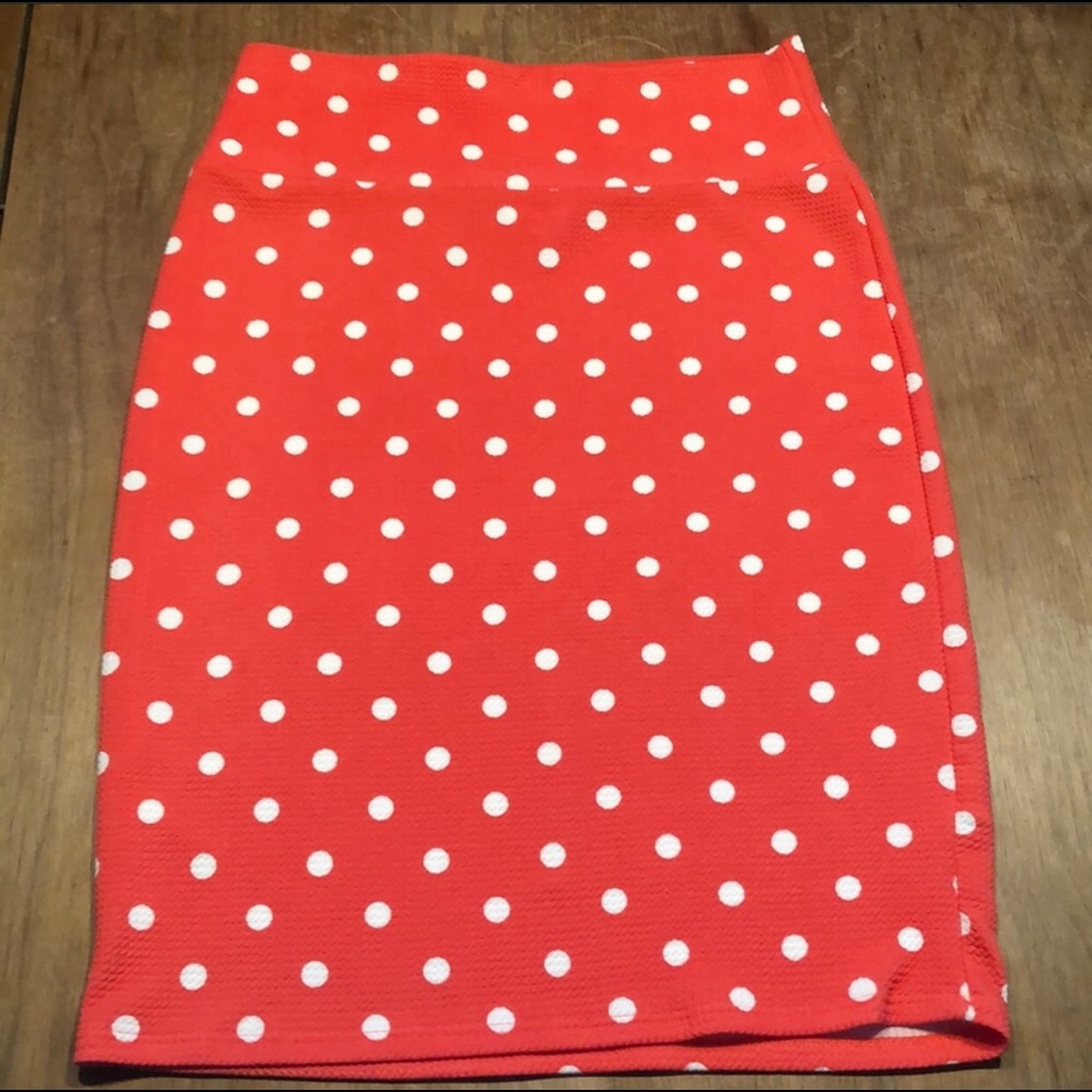 LuLaRoe Cassie pink skirt white polka dots